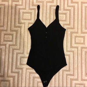 BLACK BODYSUIT